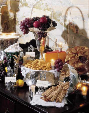 6 Simple Steps to Create A Spectacular Christmas Tablescape